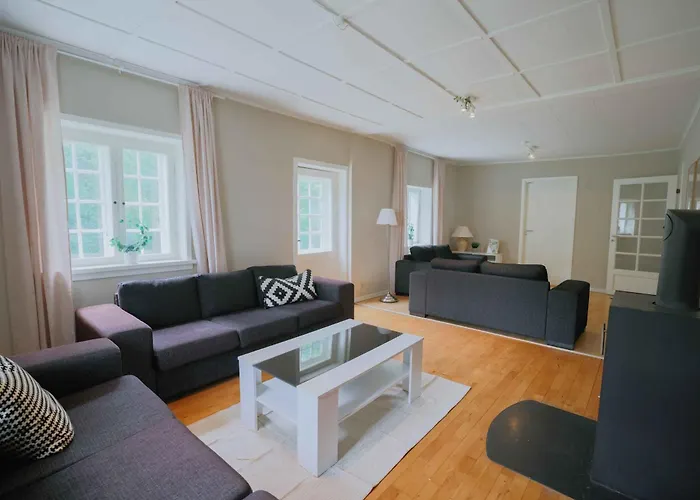 In Hindemaes Historic Managers House Bauernhof